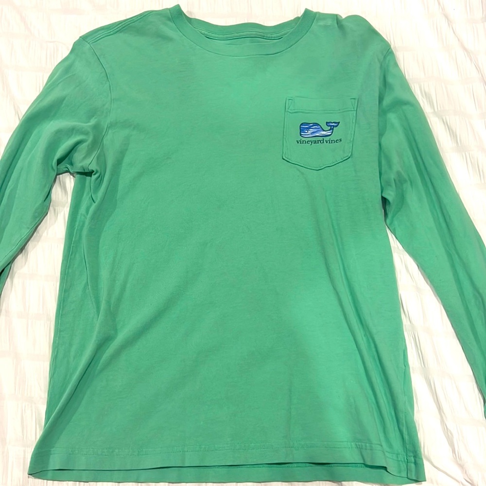 Men’s Vineyard Vines long sleeve